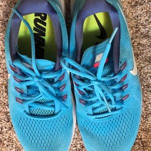 Brand New Nike free RN flyknit